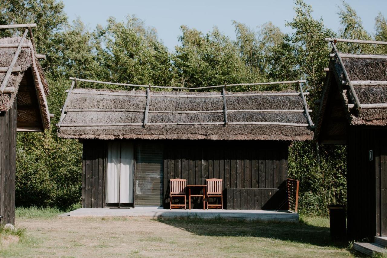 Peterzens Boathouse Villa Laupunen Bagian luar foto