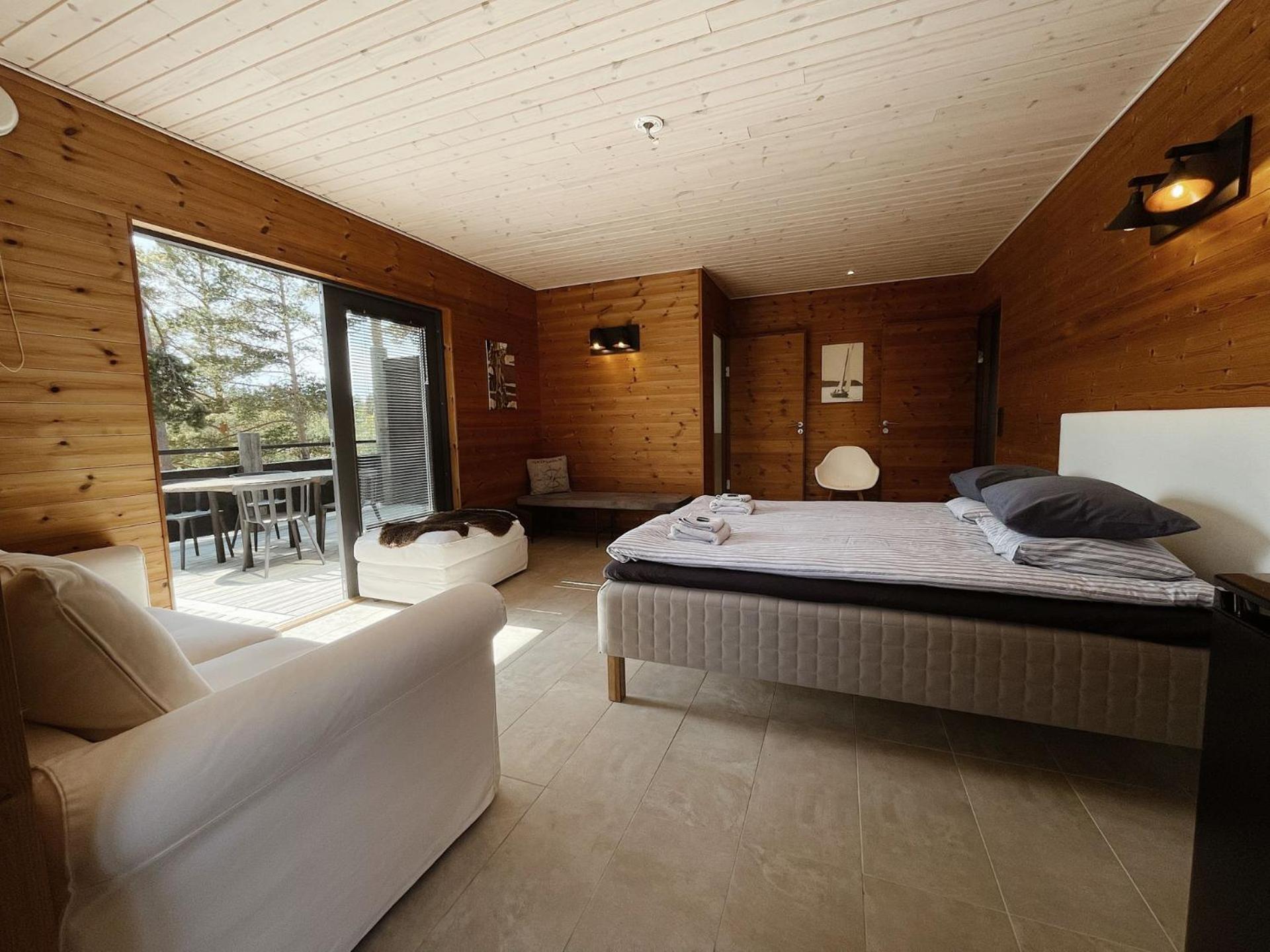Peterzens Boathouse Villa Laupunen Bagian luar foto